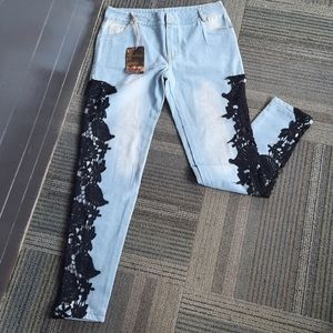 NWT Tian Guo Jeans Sz L12